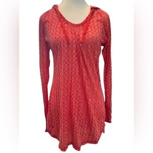 Athleta | Hooded Semi-Sheer Fitted Tee (M)